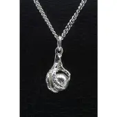 MOOYE ® - Collectie Zilveren Klauw met kaatsbal klein ketting hanger