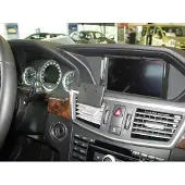 Brodit center mount v. MB E-Class Sedan 09-
