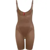 Spanx Thinstincts 2.0 Open-bust Mid Thigh Bodysuit | Kleur Café au Lait (Dark Nude) I Maat L