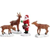 Lemax Santa Feeds Reindeer S4
