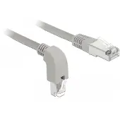 DeLOCK S/FTP CAT6a 10 Gigabit netwerkkabel haaks naar boven / recht / grijs - LSZH - 1 meter
