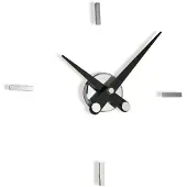 Nomon Puntos Suspensivos Wandklok 4ts | Chromed, Black Steel Hands