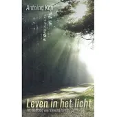 Uitgeverij Aspekt Leven in het licht (Paperback)