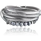 Deja Jewels Grijze multilayer Boho armband rondgenaaid PU leer en kralen