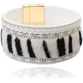Deja Jewels Witte brede dames armband met dierenprint
