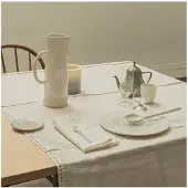 The Table Waterkan Atelier Hoog Milk