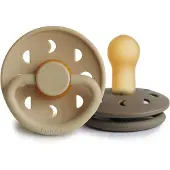 Frigg Soother Moon Phase Latex Croissant/Portobello 6-18 maanden, 2 stuks.
