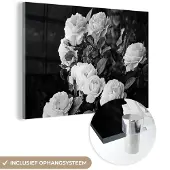 MuchoWow Glasschilderij 180x120 cm - Schilderij acrylglas - Bloemen - Zwart wit - Natuur - Planten - Rozen - Foto op glas - Schilderijen