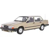 Volvo 740 GL 1986 - 1:18 - Minichamps