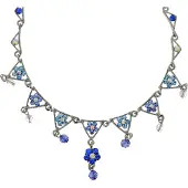 Behave - blauwe bloemen ketting - romantische lente look