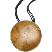 Behave Ketting van touw met ronde schelpenhanger 44 cm - Nikkelvrij