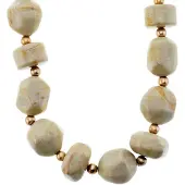 Behave ketting - Grote beige kralen - Nikkelvrij - Modeaccessoire