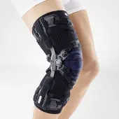 Bauerfeind GenuTrain OA Kniebrace met Scharnieren en instelbare banden