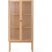 Audo Copenhagen Curiosity kast met glazen deuren 143 cm Oak