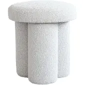 101 Copenhagen De originele titel is: Big Foot Ottoman Off White (CPH 900)