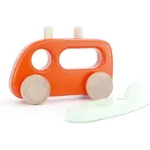 Bajo Houten Camper Met Surfplank