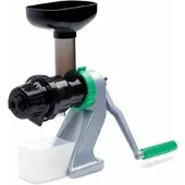 Tribest Slowjuicer Z-Star Juicer 710 handpers