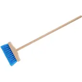 Playwood speelgoed bezem blauw - houten kinderbezem voor binnen en buiten.