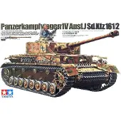 Tamiya Modelbouwpakket Militaire voertuigen - 35181 German SdKfz.161/2 Panzer IV J with 1 Figure Plastic - 1:35 - Modelbouw