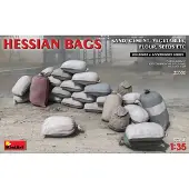 MiniArt Modelbouwpakket Militaire voertuigen - 35586 Hessian Bags - Sand, Cement, Vegetables, Flour, Seeds, etc. Plastic - 1:35 - Modelbouw