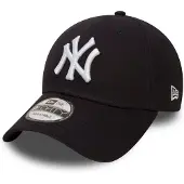 New Era Sportpet 'League Essential 9FORTY New York Yankees Cap' zwart