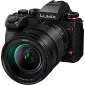 Panasonic Lumix DC-S1R II + 24-105mm