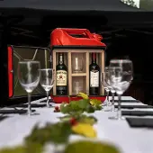 Designed by man Jerrycan His & Hers Bar - Rood - Uniek geschenkidee - Praktisch en Stijlvol - Ideaal als cadeau'