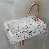 Saniclear Terrazzo fonteinset met gebogen kraan in geborsteld koper