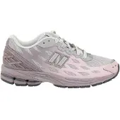 New Balance 990v3 Running Shoes - Gray Sneakers
