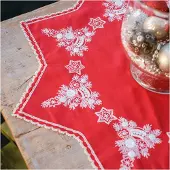 Vervaco - Vorm tafelkleed kit - 75 x 75cm - Kerstboom - PN-0223333