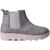 Toni pons Jara-fr Pantoffels