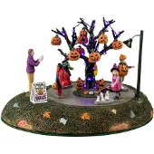 Lemax Trick Or Treaters Parade 18x27x23 cm Halloween