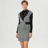 S&J Weekends Tweedvest met contrasterende kraag