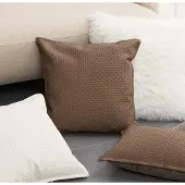 NOVÉE Sierkussen embossed brown | 45 x 45 cm | pu leder