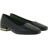 Clarks Seren 30 Court Zwarte Schoenen