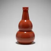 TLF Interieurs Vaas Rosso – sculpturale design vaas van rood glas