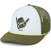 Dakine Staycation Trucker Pet