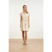 Smashed Lemon Zomerse jurk met taillelint en diagonale print |