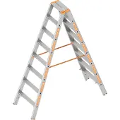 Layher model 1043, trapsteiger met treden, 2x8 treden
