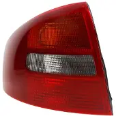 VAN WEZEL ACHTERLICHT LINKS tot 7e maand 2001 (niet VOOR AVANT) 0315931 Van Wezel voor o.a. AUDI