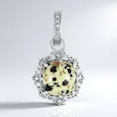 Cavill - Zilveren hanger - 925 Sterling zilver - Dalmatiër jaspis 7,61 ct - 22 witte topazen totaal 0,593 ct - Elegante antieke kussen cabochon hanger