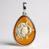 Cavill - Zilveren Hanger met 3,25 ct Baltische Barnsteen - 925 Sterling Zilver - Peervormige Oranje Cabochon - Boogschutter Sieraad