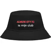 Niltons Buckethoed met tekst: Almere City is mijn club.