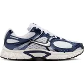 Nike Sneakers laag 'V5 RNR' donkerblauw / wit
