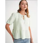 MixRay Gestructureerde Mousseline Crew Neck Blouse met Afwerkdetails