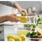 Joseph Joseph Citruspers JuiceMax Dual-action Geel