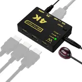 Ewent EW3730 4K HDMI Switch 3-poorts, toont 3 HDMI bronnen op een monitor