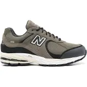 New Balance 2002R Gore-Tex Sneakers