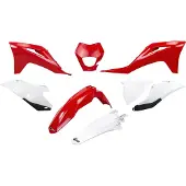 Ufo Ggkit703-999 Plastic Set