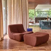 Sweeek Fauteuil 1 zits met voetenbank boucléstof Terracotta
